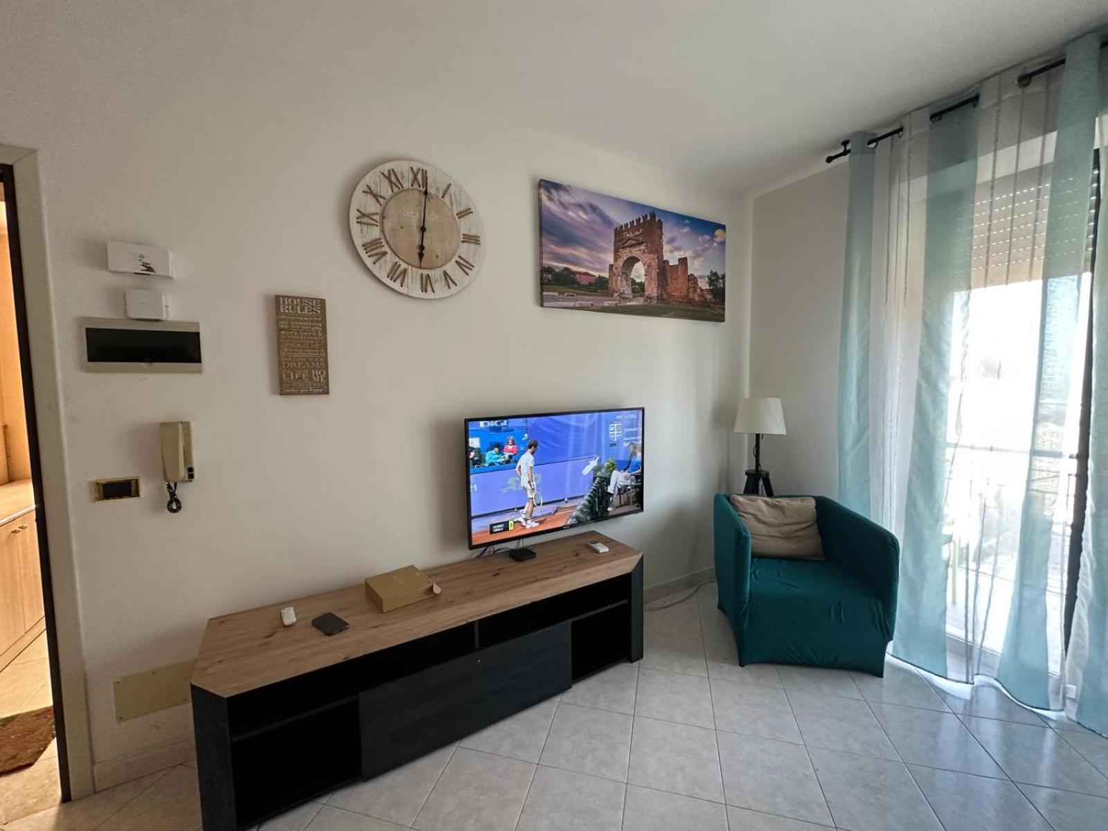 Beach House Holiday Apartments 里米尼 外观 照片
